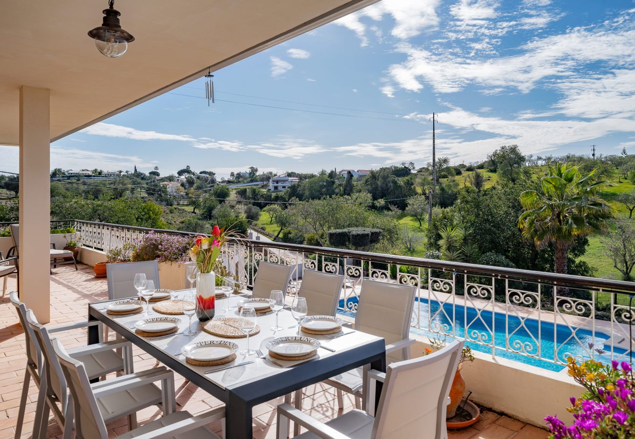 Villa in Albufeira - ALBUFEIRA FAMILY VILLA AND POOL  by HOMING