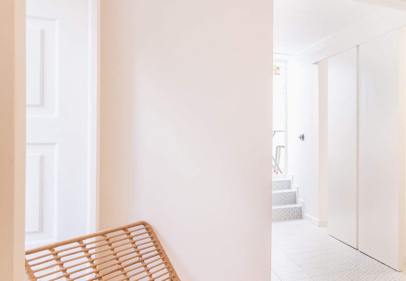 Apartment in Lisbon - ALFAMA DESIGN W/ TERRACE by HOMING