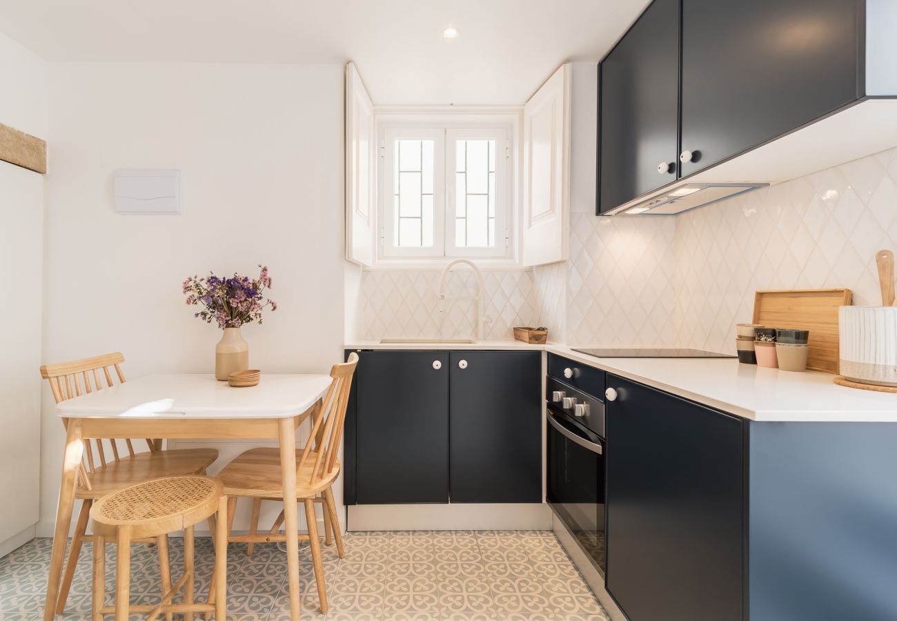 Apartment in Lisbon - ALFAMA DESIGN W/ TERRACE by HOMING