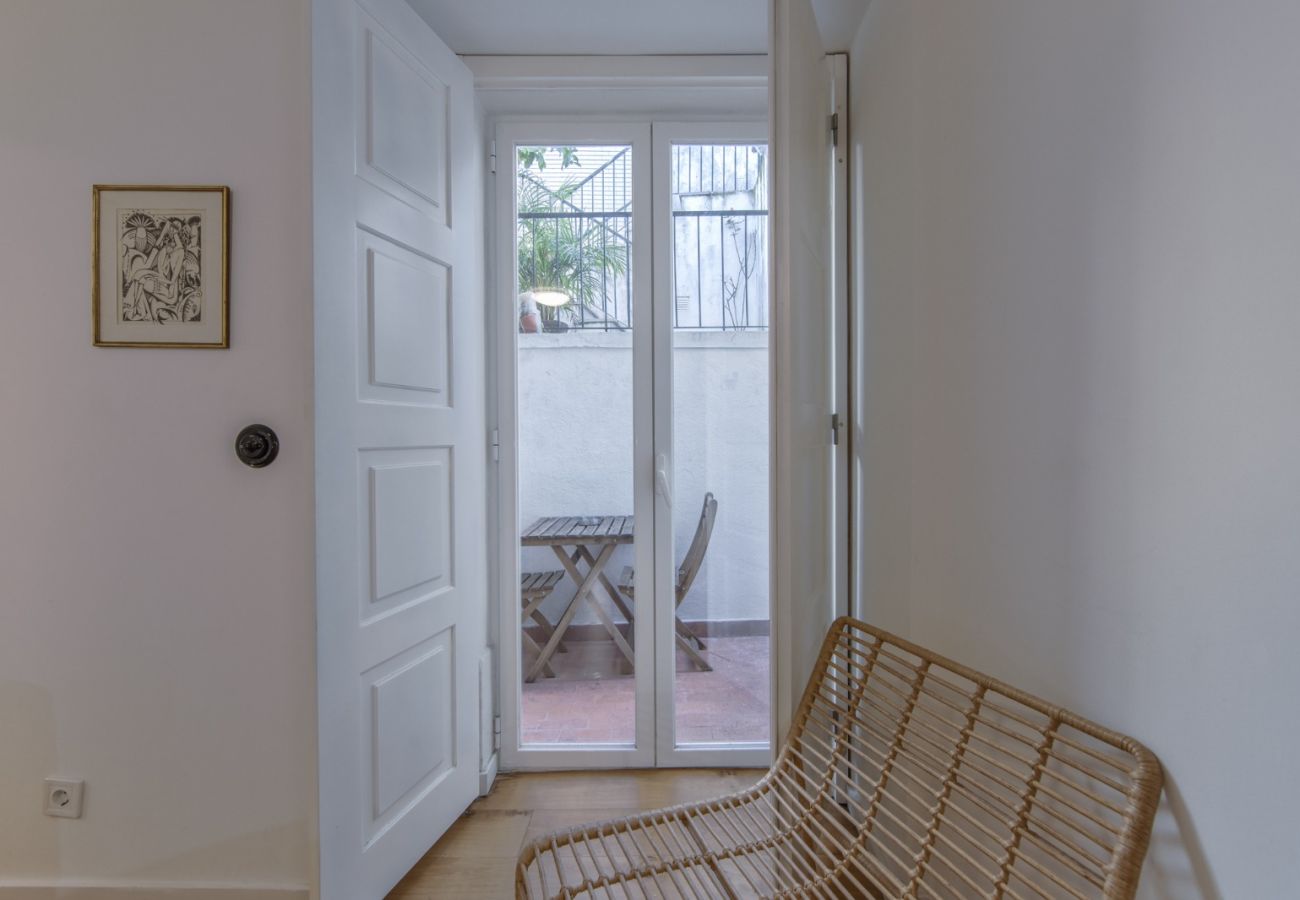 Apartment in Lisbon - ALFAMA DESIGN W/ TERRACE by HOMING