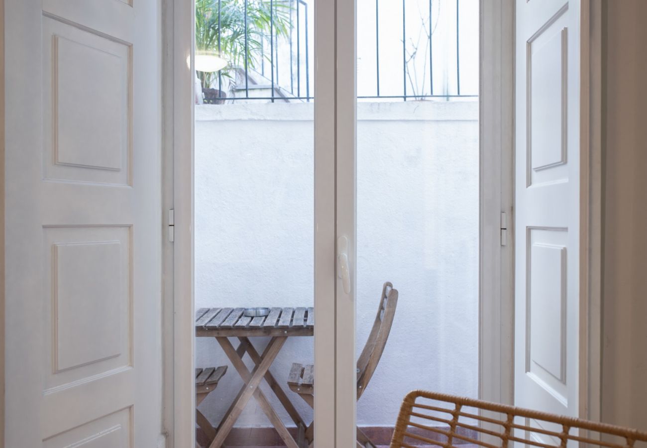 Apartment in Lisbon - ALFAMA DESIGN W/ TERRACE by HOMING