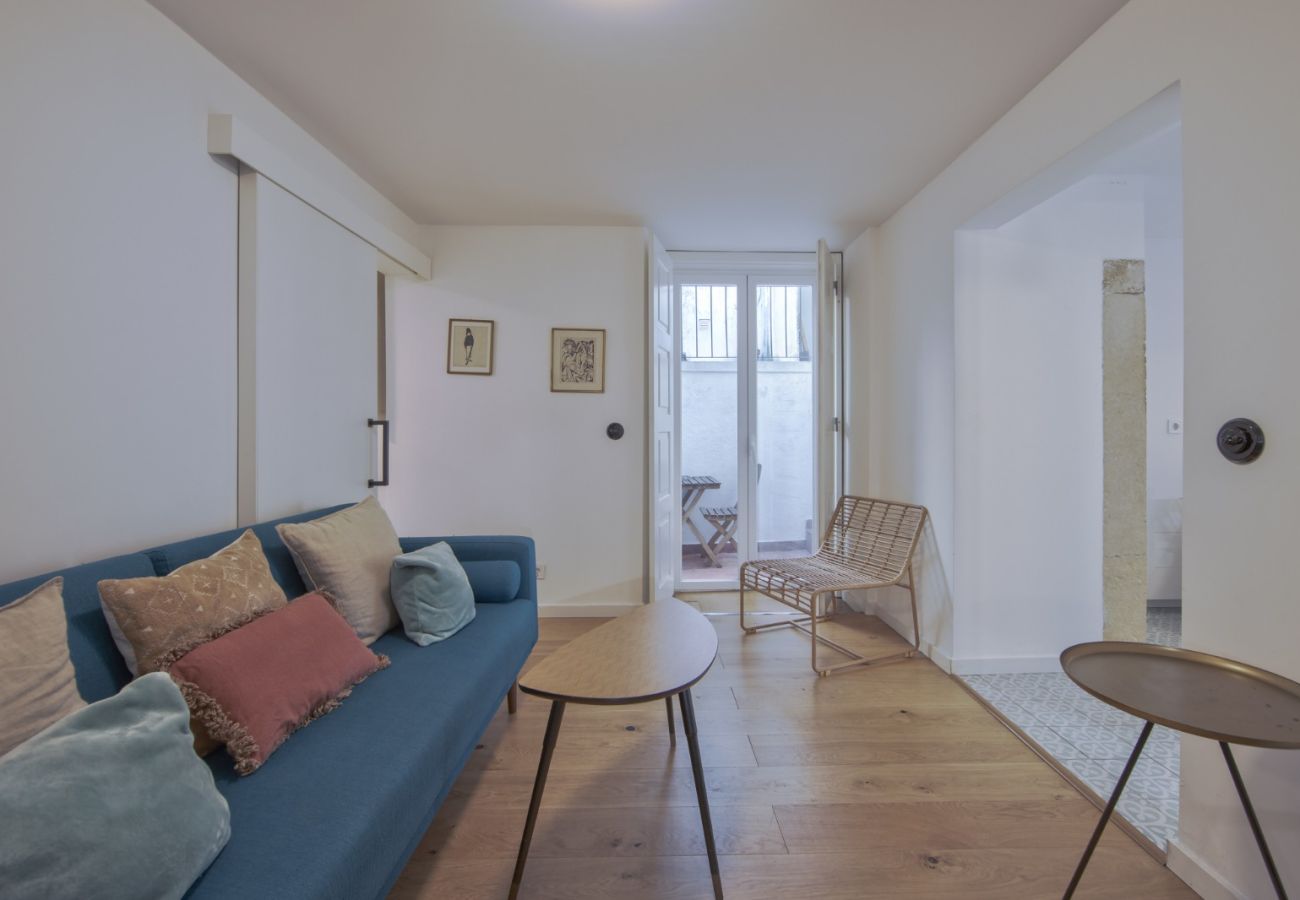 Apartment in Lisbon - ALFAMA DESIGN W/ TERRACE by HOMING