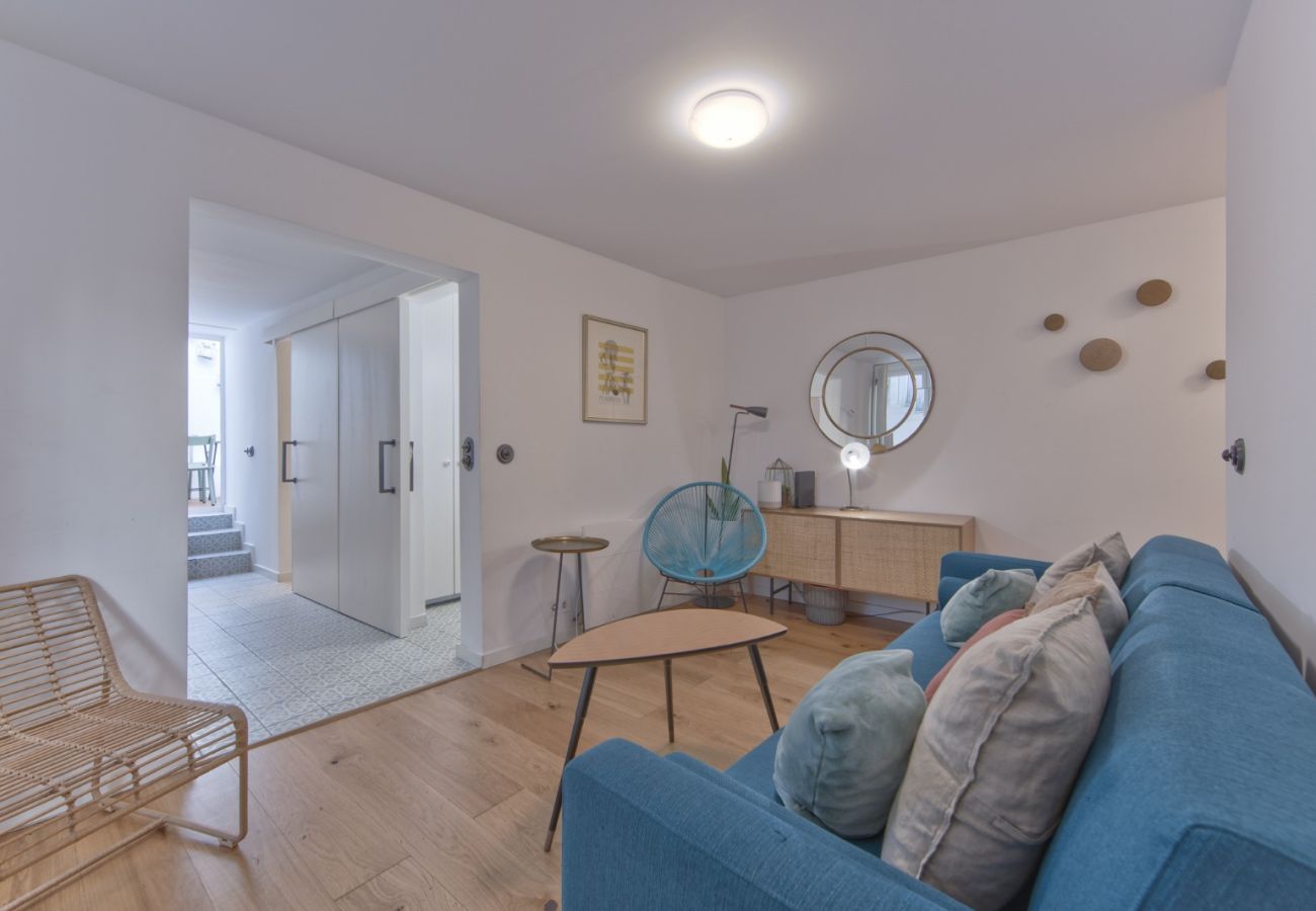 Apartment in Lisbon - ALFAMA DESIGN W/ TERRACE by HOMING