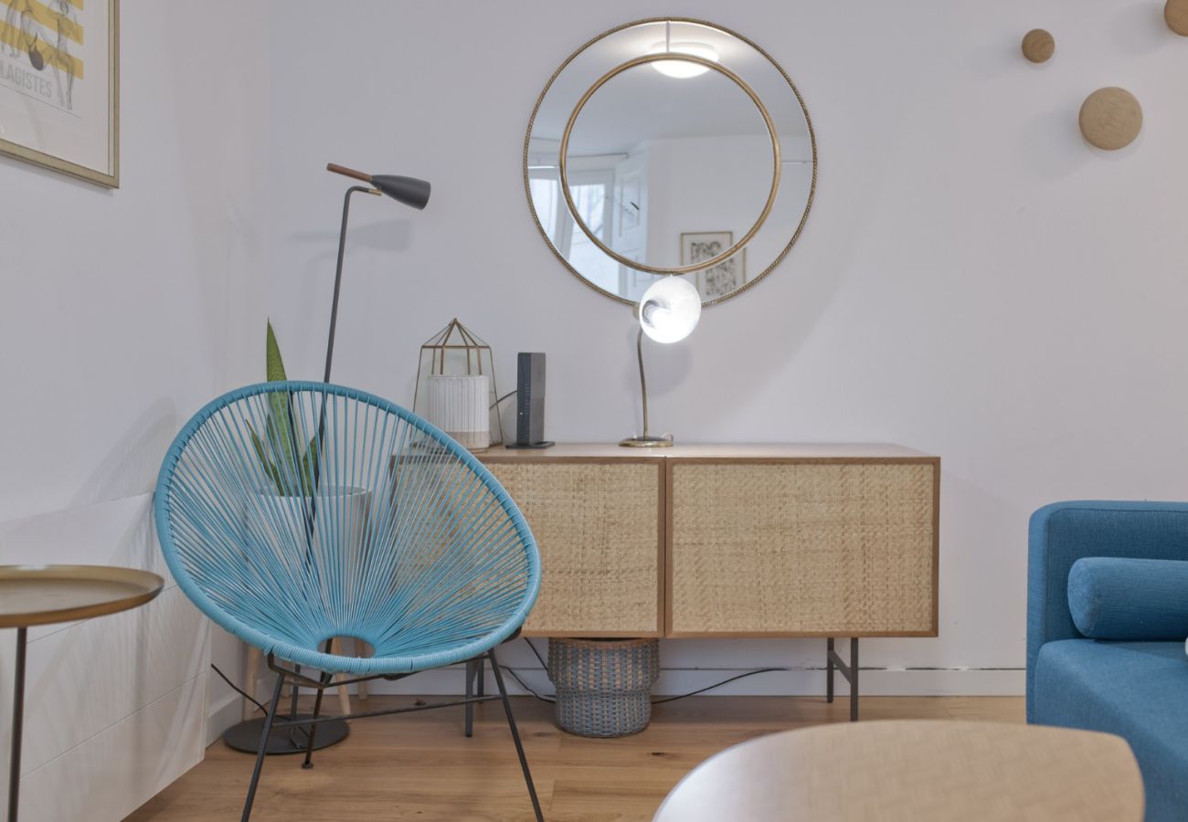 Apartment in Lisbon - ALFAMA DESIGN W/ TERRACE by HOMING