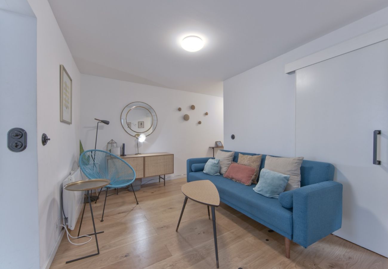 Apartment in Lisbon - ALFAMA DESIGN W/ TERRACE by HOMING