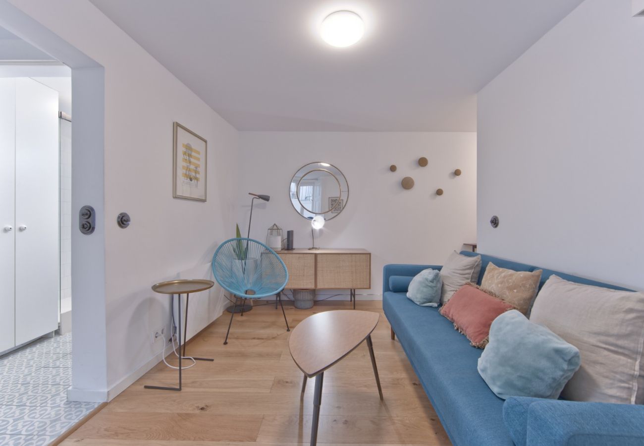 Apartment in Lisbon - ALFAMA DESIGN W/ TERRACE by HOMING