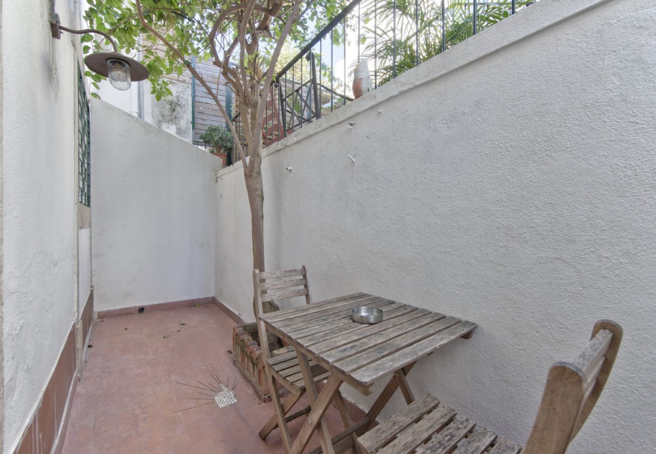 Apartment in Lisbon - ALFAMA DESIGN W/ TERRACE by HOMING