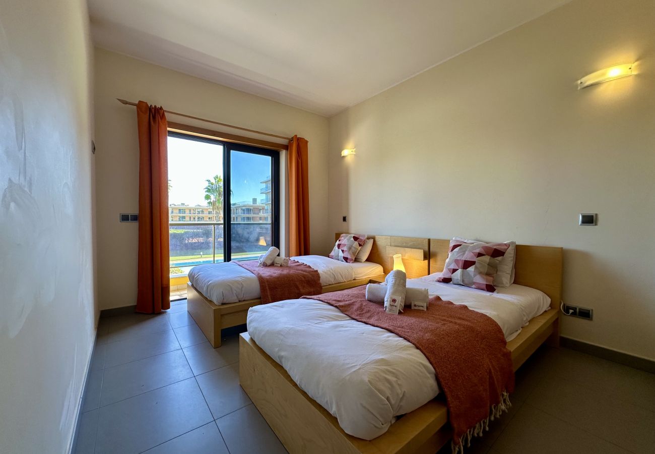 Apartment in Quarteira - QUARTEIRA STYLISH 3 WITH POOL by HOMING