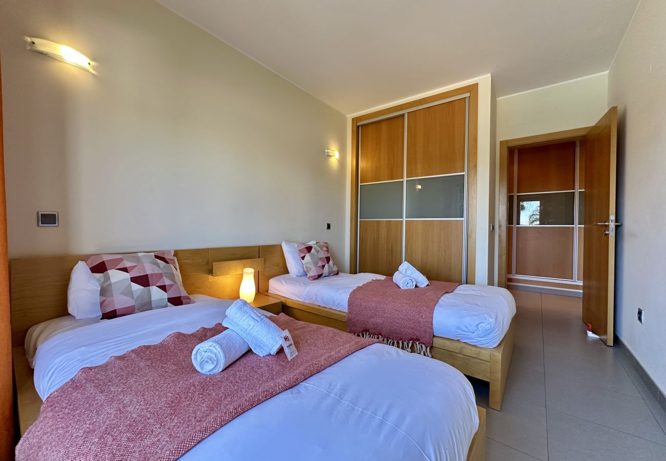Apartment in Quarteira - QUARTEIRA STYLISH 3 WITH POOL by HOMING
