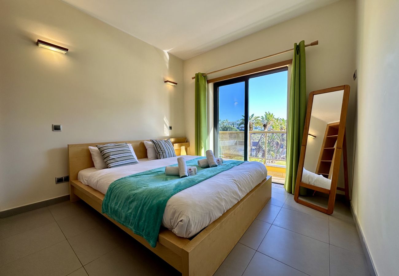 Apartment in Quarteira - QUARTEIRA STYLISH 3 WITH POOL by HOMING