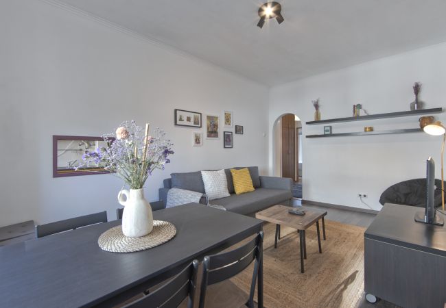 Apartment in Lisboa - AJUDA TYPICAL by HOMING Apartment in Lisboa - AJUDA TYPICAL by HOMING