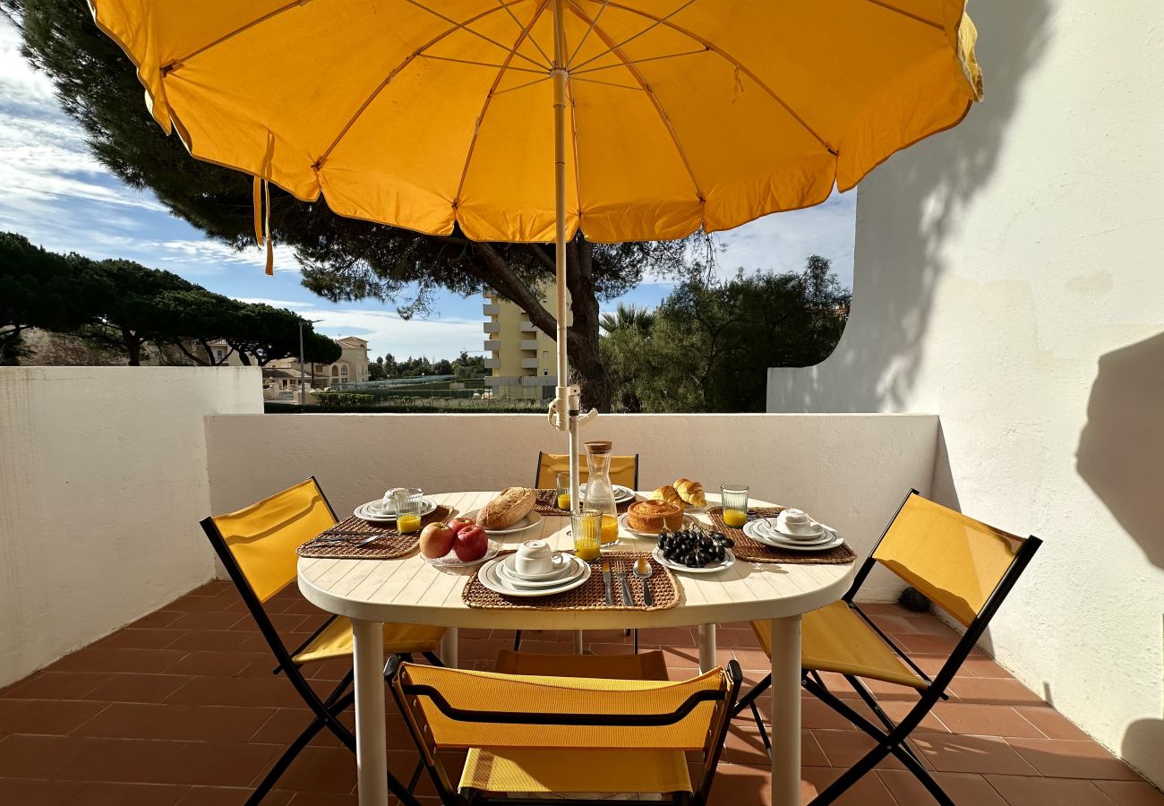 Apartment in Vilamoura - VILAMOURA TYPICAL 4 WITH POOL by HOMING