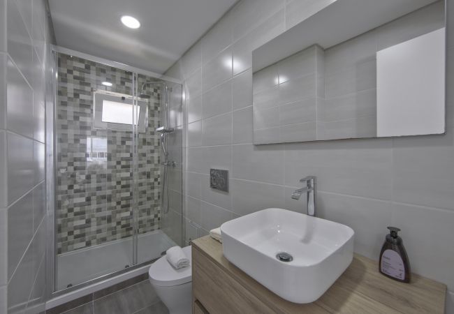 Apartment in Lisboa - OLIVAIS MODERN by HOMING Apartment in Lisboa - OLIVAIS MODERN by HOMING