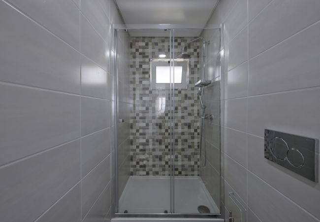 Apartment in Lisboa - OLIVAIS MODERN by HOMING Apartment in Lisboa - OLIVAIS MODERN by HOMING