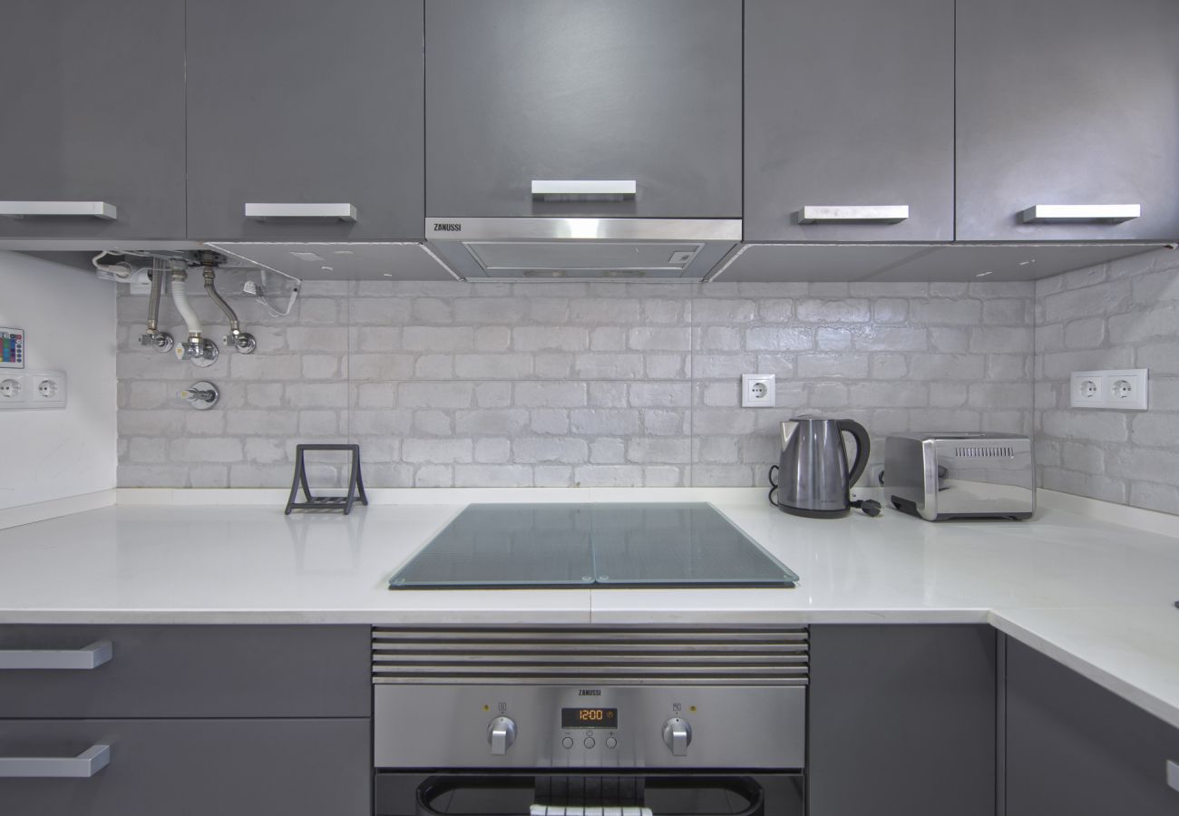 Apartment in Lisbon - OLIVAIS MODERN by HOMING