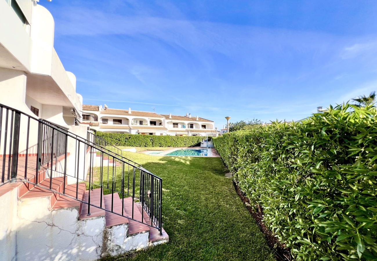 Apartment in Quarteira - QUARTEIRA CLASSIC 2 WITH POOL by HOMING