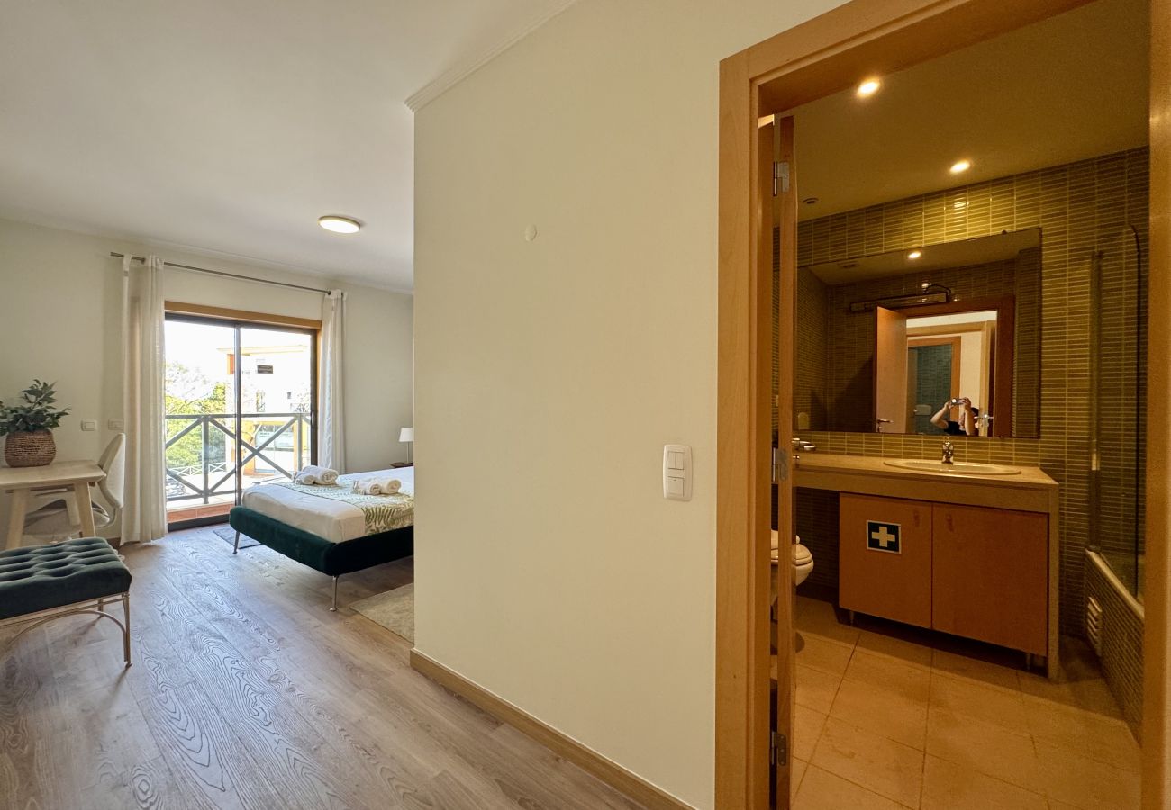 Apartment in Albufeira - ALBUFEIRA MODERN 7 WITH POOL by HOMING