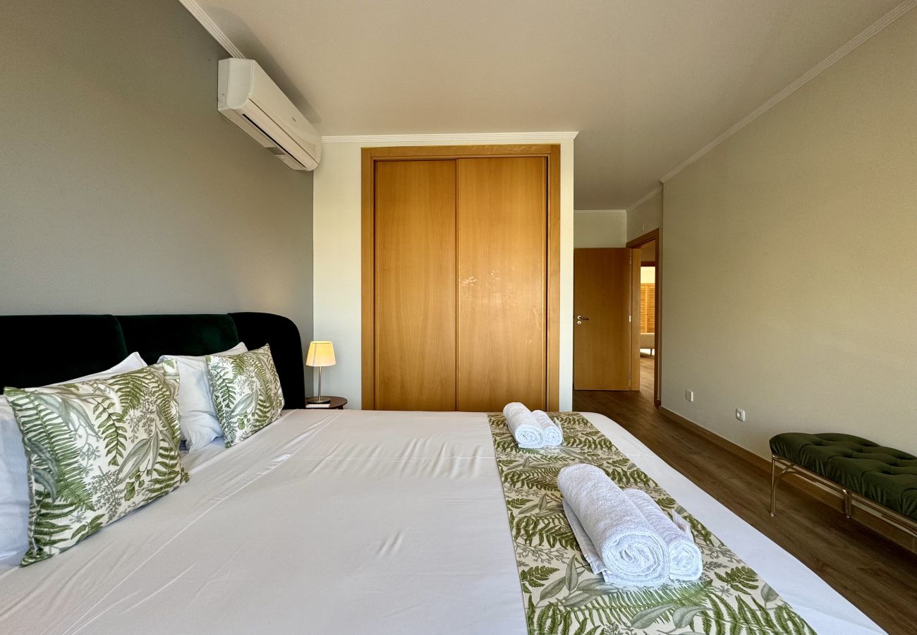 Apartment in Albufeira - ALBUFEIRA MODERN 7 WITH POOL by HOMING