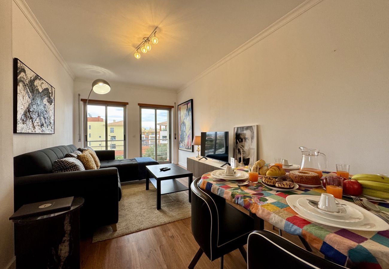 Apartment in Albufeira - ALBUFEIRA MODERN 6 WITH POOL by HOMING