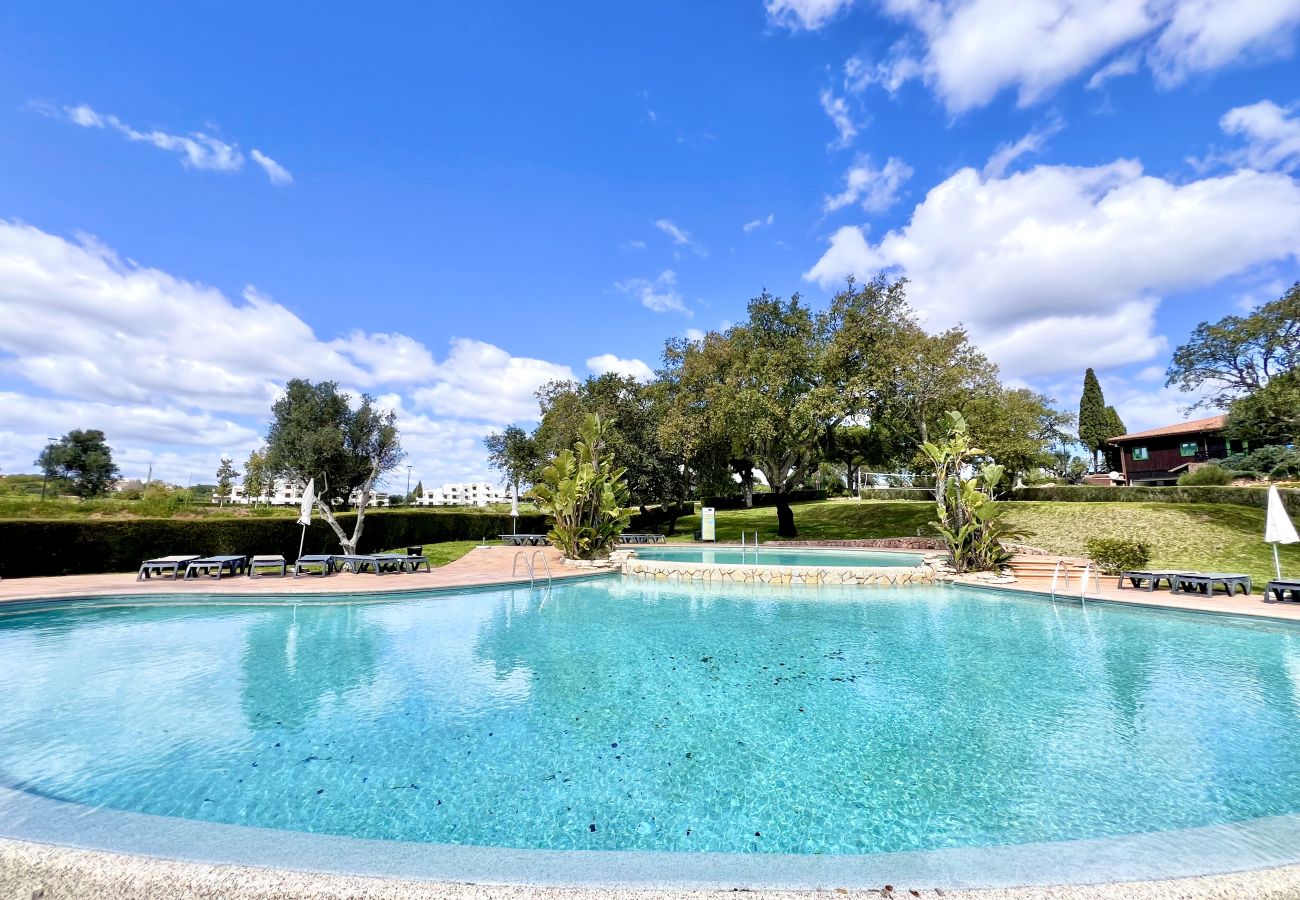 Apartment in Albufeira - ALBUFEIRA BALAIA GOLF VILLAGE 7 WITH POOL by HOMIN