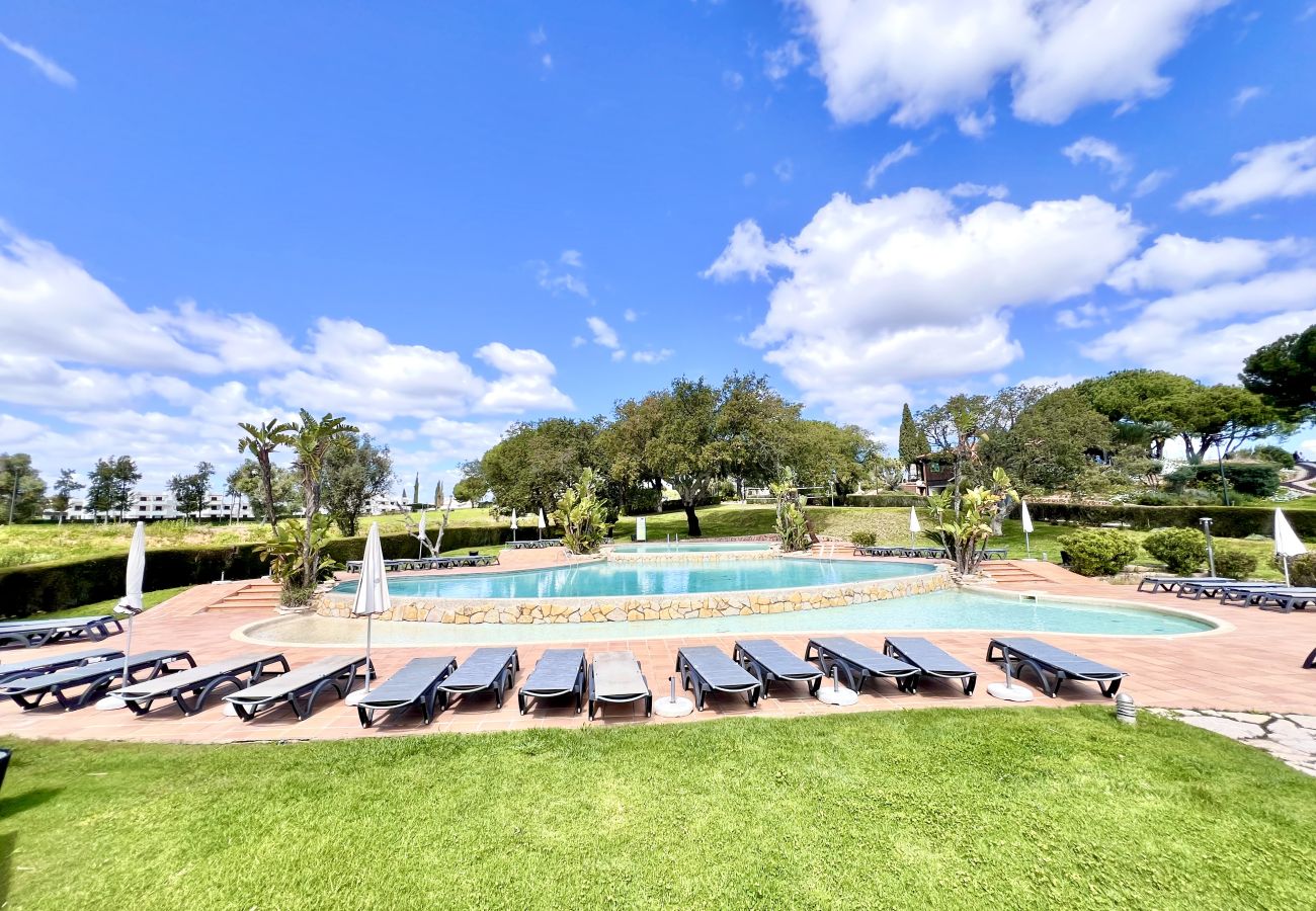 Apartment in Albufeira - ALBUFEIRA BALAIA GOLF VILLAGE 7 WITH POOL by HOMIN