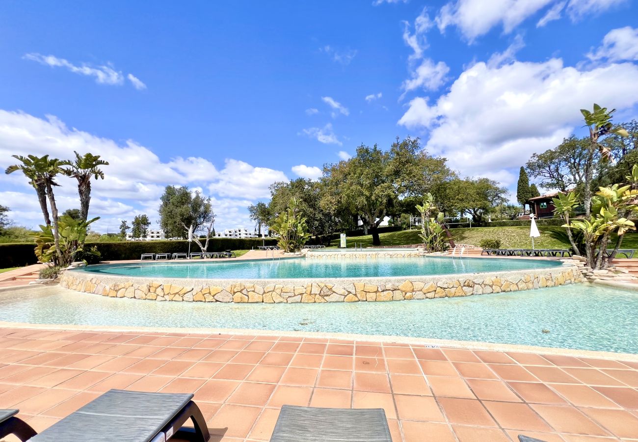 Apartment in Albufeira - ALBUFEIRA BALAIA GOLF VILLAGE 7 WITH POOL by HOMIN