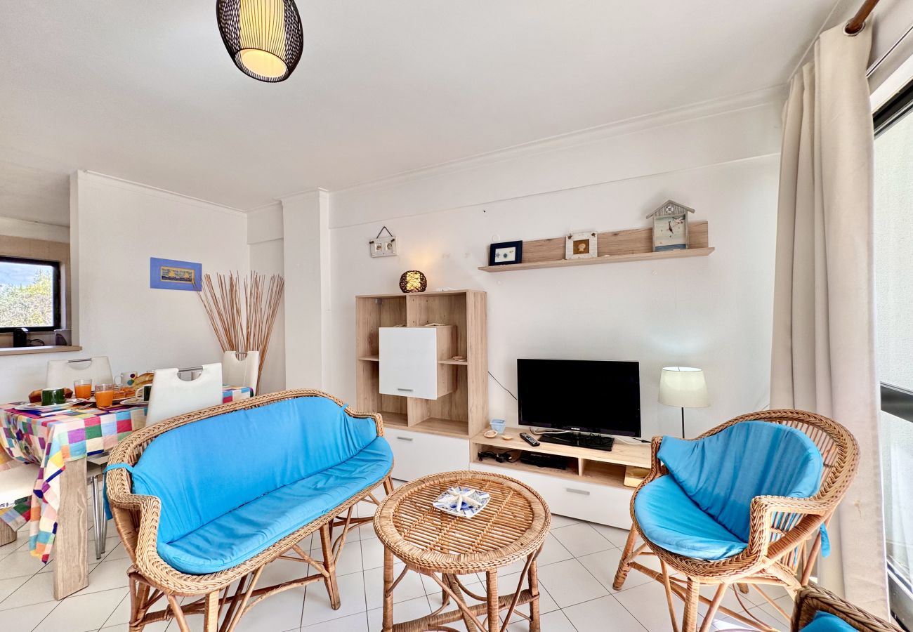 Apartment in Vilamoura - VILAMOURA CENTRAL 11 WITH POOL  by HOMING