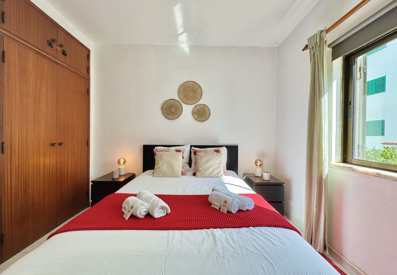 Apartment in Vilamoura - VILAMOURA GOLF APARTMENT 2 WITH POOL by HOMING