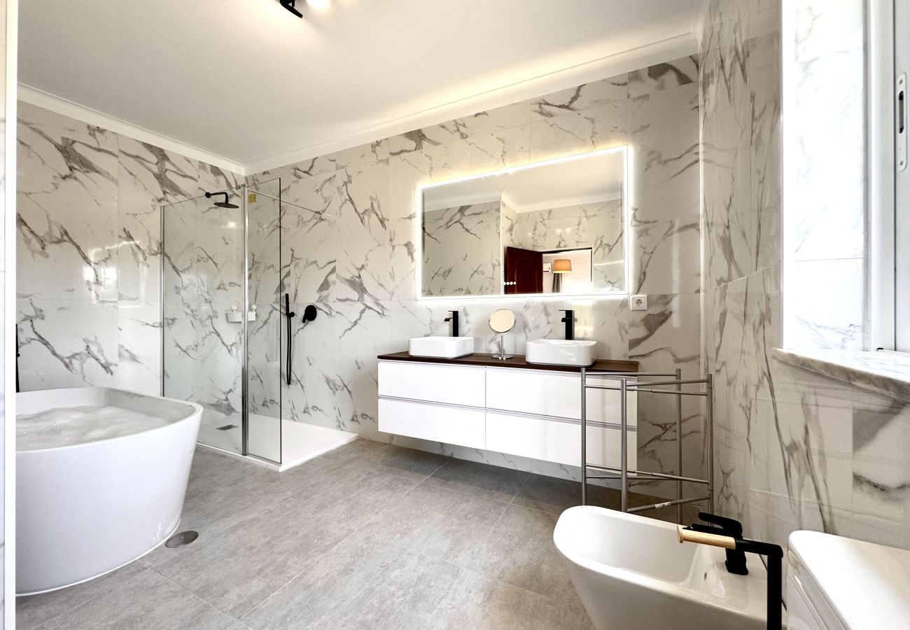 Villa in Quarteira - QUARTEIRA AMAZING VILLA WITH PRIVATE POOL by HOMIN