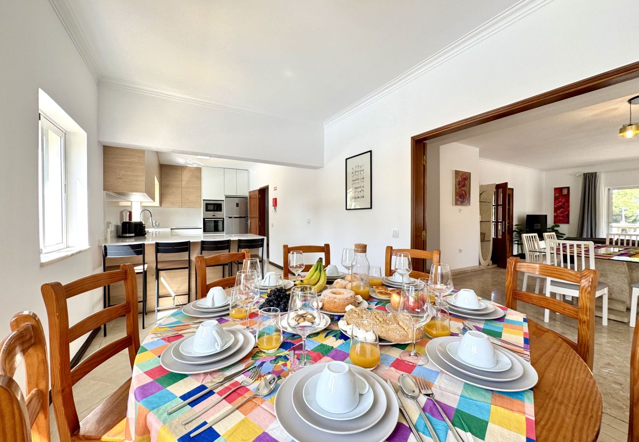 Villa in Quarteira - QUARTEIRA AMAZING VILLA WITH PRIVATE POOL by HOMIN