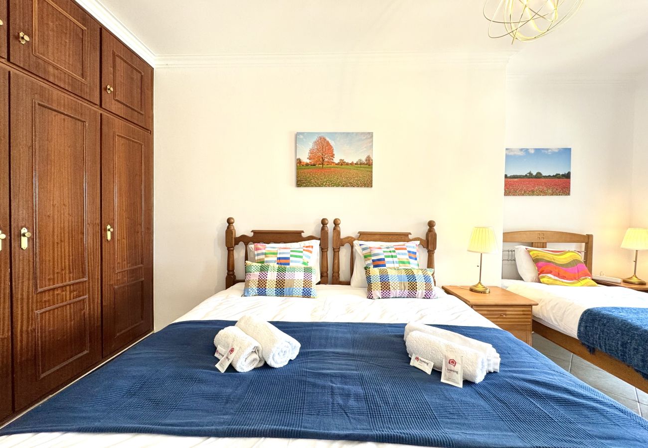 Villa in Quarteira - QUARTEIRA AMAZING VILLA WITH PRIVATE POOL by HOMIN