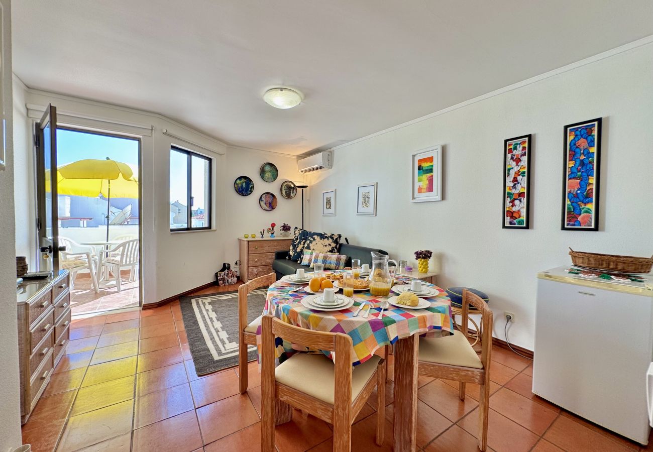 Apartment in Vilamoura - VILAMOURA CENTRAL 12 WITH POOL by HOMING
