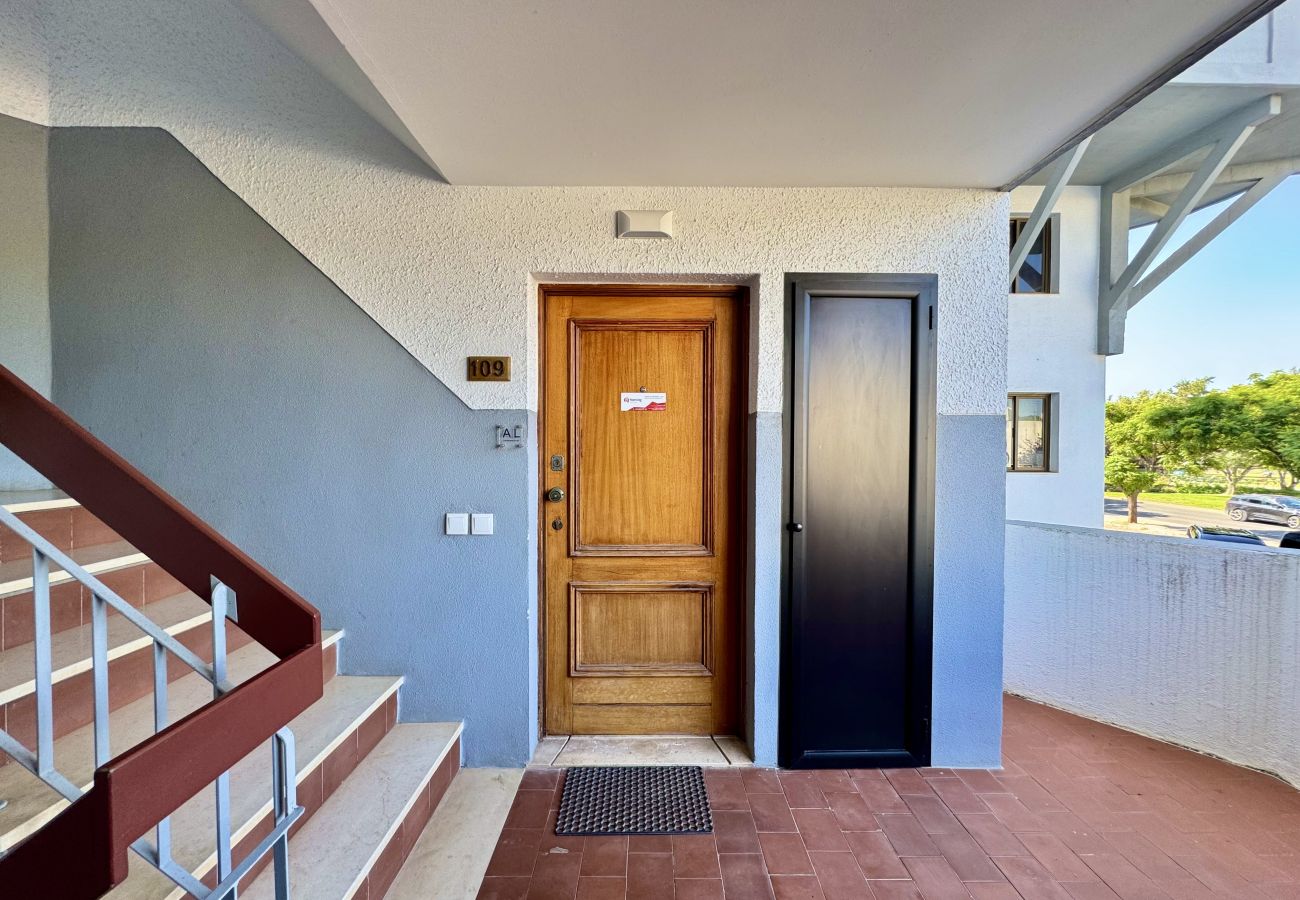 Apartment in Vilamoura - VILAMOURA CENTRAL 12 WITH POOL by HOMING