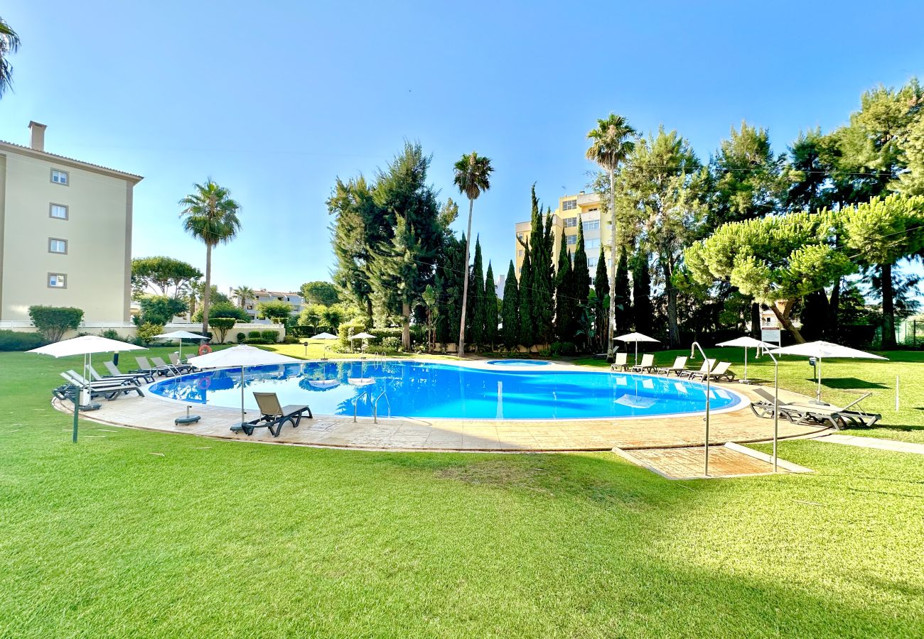 Apartment in Vilamoura - VILAMOURA BEACH VILLAGE 2 WITH POOL by HOMING