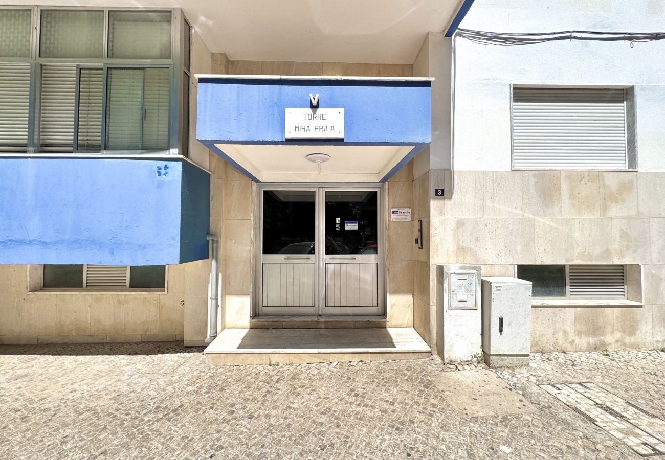 Apartment in Quarteira - QUARTEIRA CENTRAL BEACH 5 by HOMING