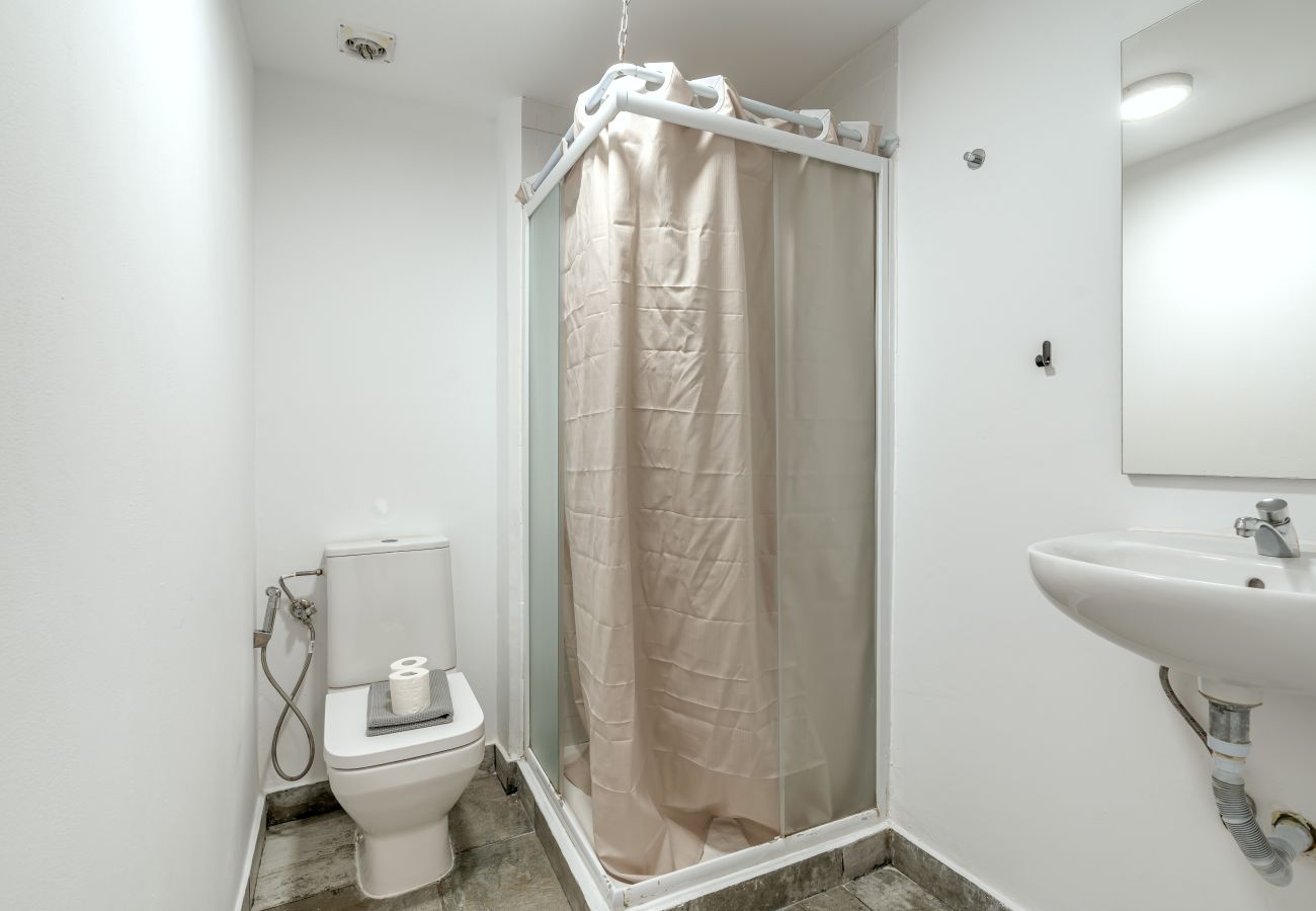 Rent by room in Lisbon - ESTRELA HOUSE I by HOMING