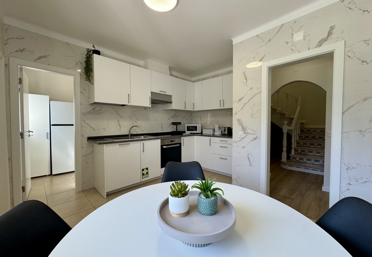 Villa in Albufeira - ALBUFEIRA SUMMER VILLA 3 WITH POOL by HOMING