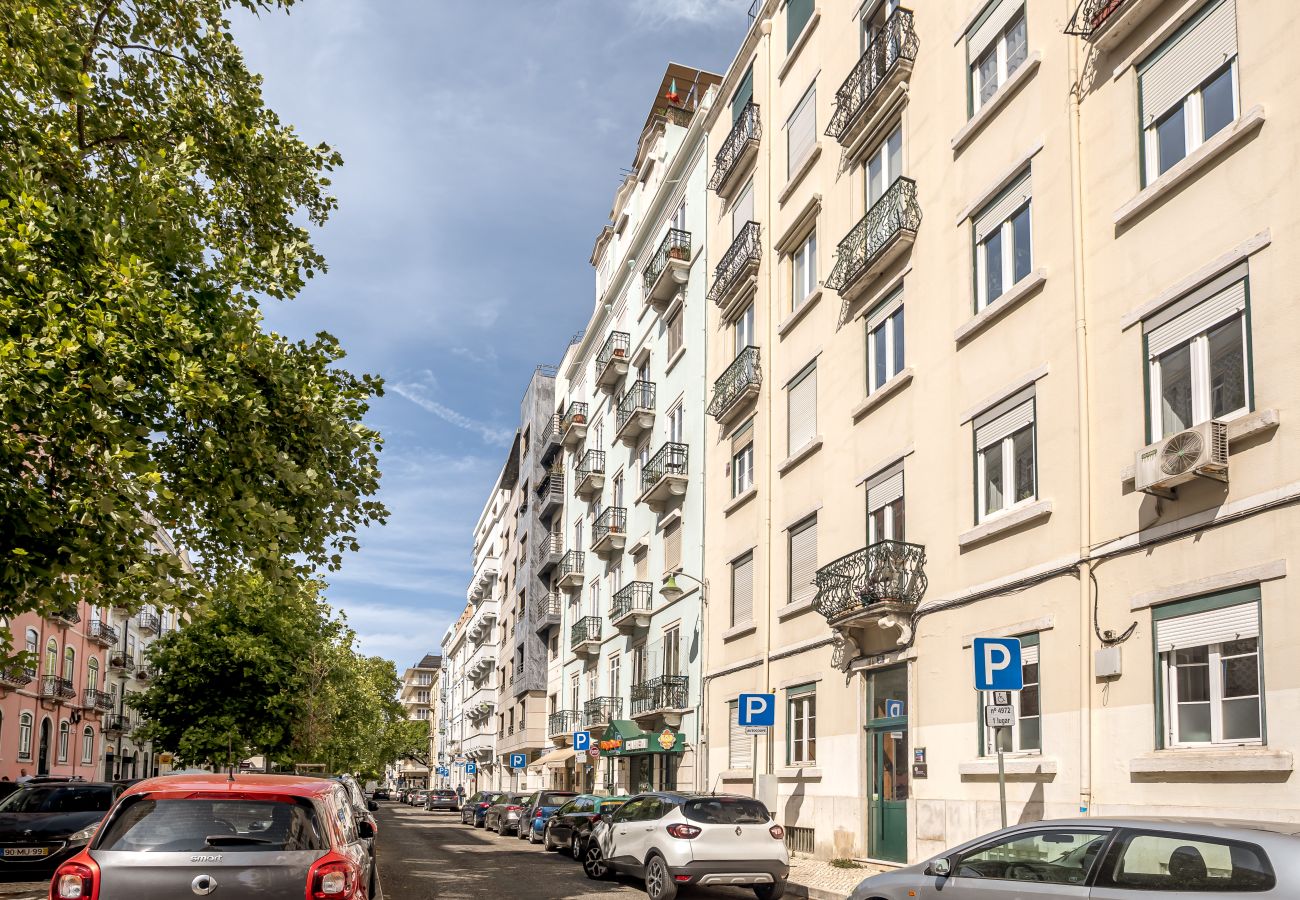 Apartment in Lisbon - GRAND CENTRAL APARTMENT by HOMING Apartment in Lisbon - GRAND CENTRAL APARTMENT by HOMING