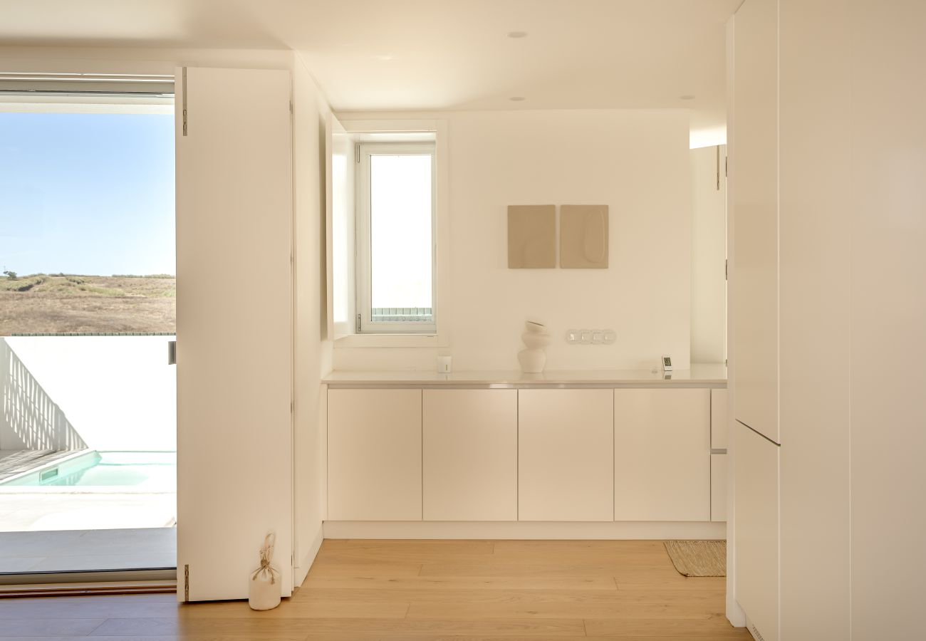 Villa in Ericeira - ERICEIRA MODERN & BRIGHT WITH POOL by HOMING