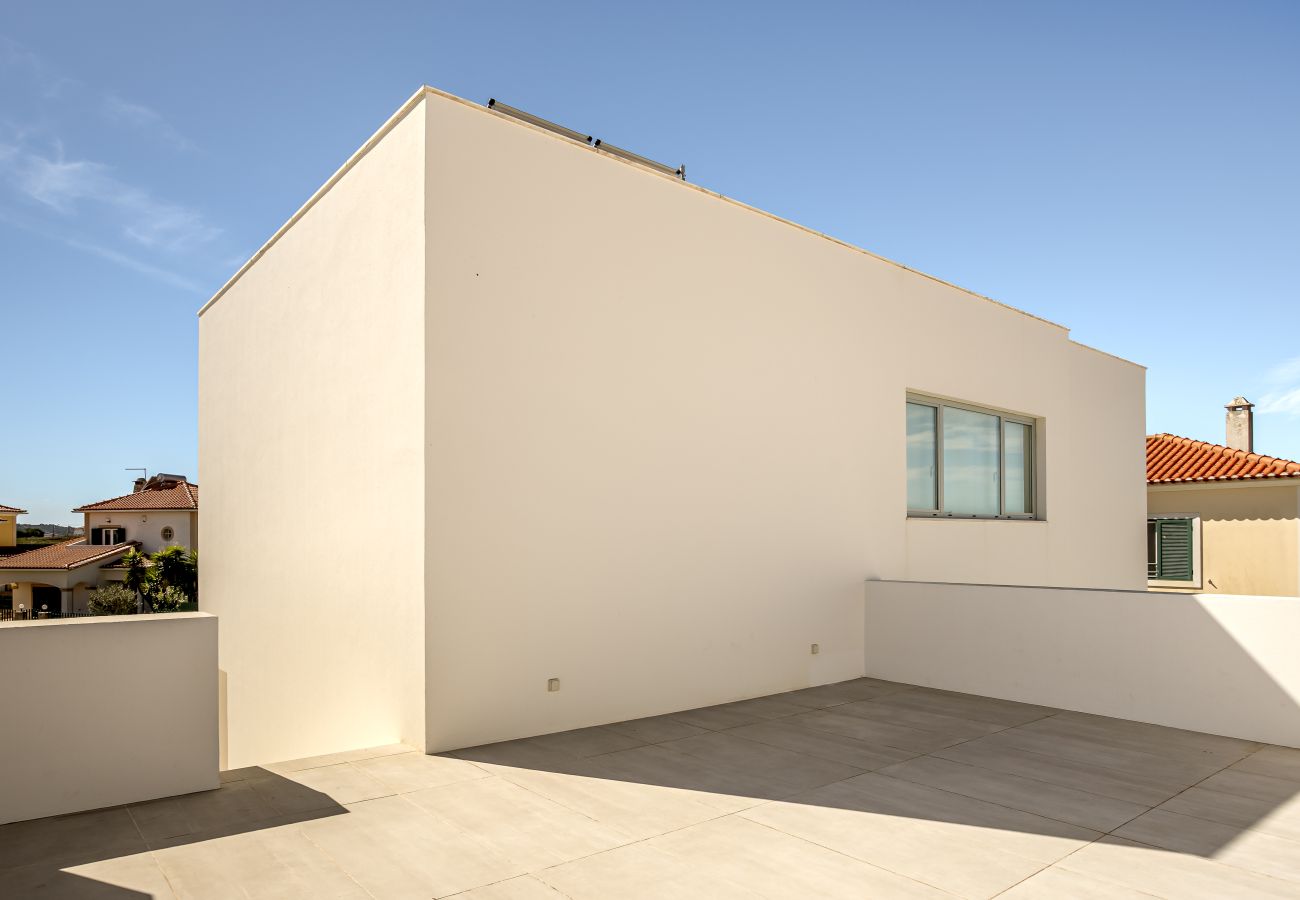 Villa in Ericeira - ERICEIRA MODERN & BRIGHT WITH POOL by HOMING