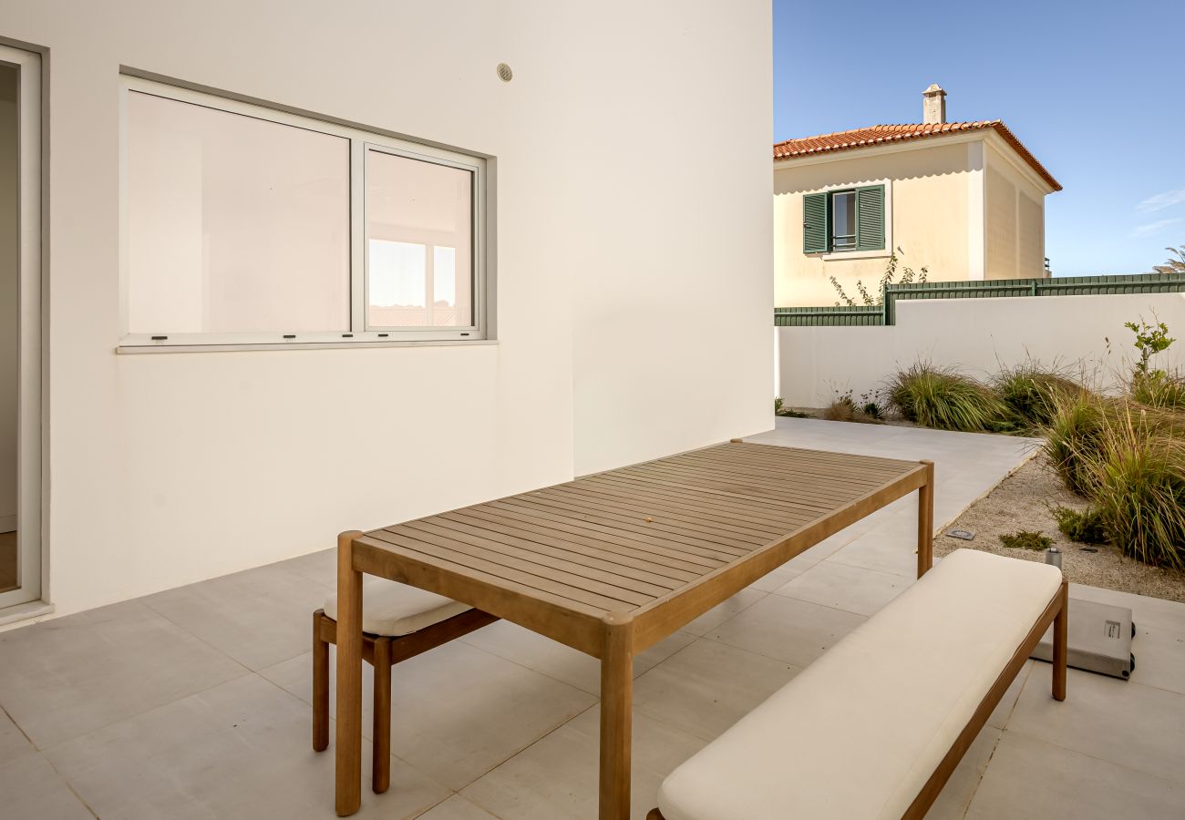 Villa in Ericeira - ERICEIRA MODERN & BRIGHT WITH POOL by HOMING