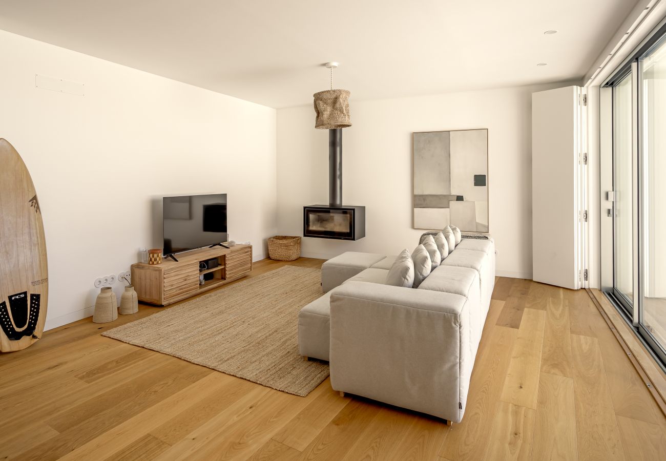 Villa in Ericeira - ERICEIRA MODERN & BRIGHT WITH POOL by HOMING