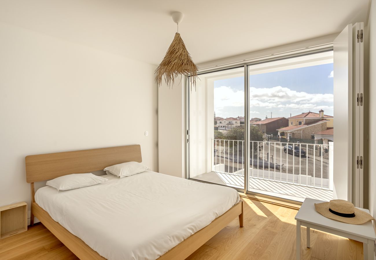 Villa in Ericeira - ERICEIRA MODERN & BRIGHT WITH POOL by HOMING