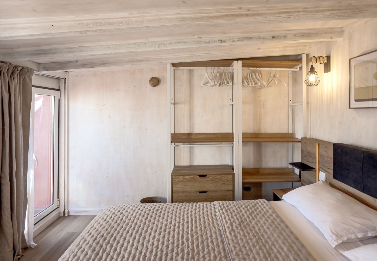 Apartment in Lisbon - BAIRRO ALTO ROOFTOP WITH BALCONY AND VIEW