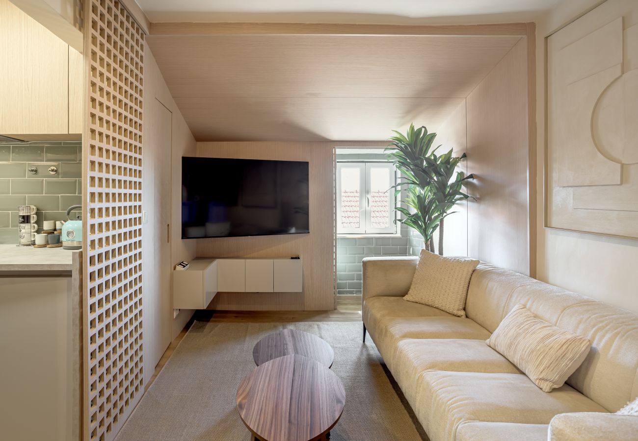 Apartment in Lisbon - BAIRRO ALTO ROOFTOP WITH BALCONY AND VIEW