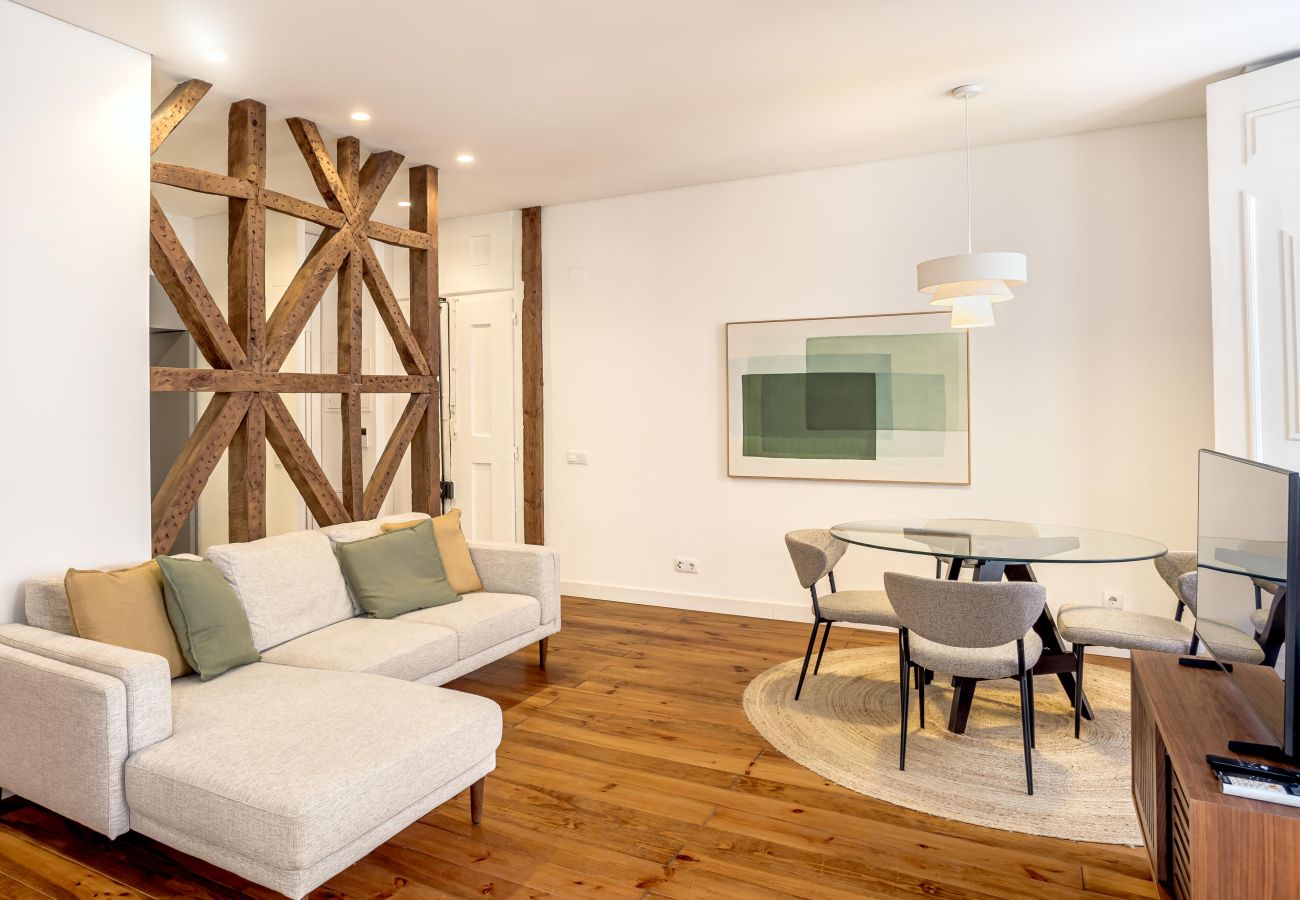 Apartment in Lisbon - BAIRRO ALTO GARDEN by Homing