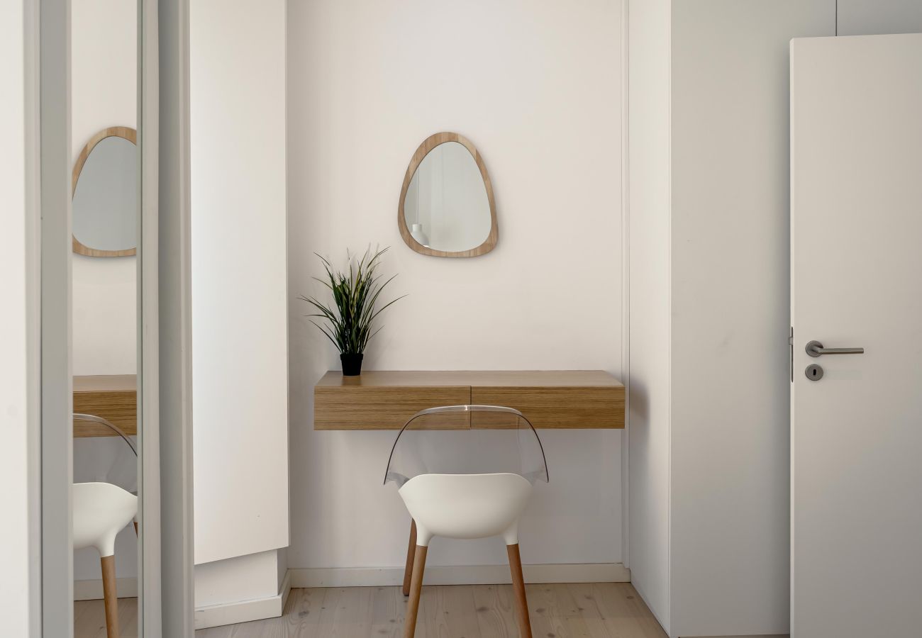 Apartment in Lisbon - DOWNTOWN MODERN APARTMENTS s I by Homing