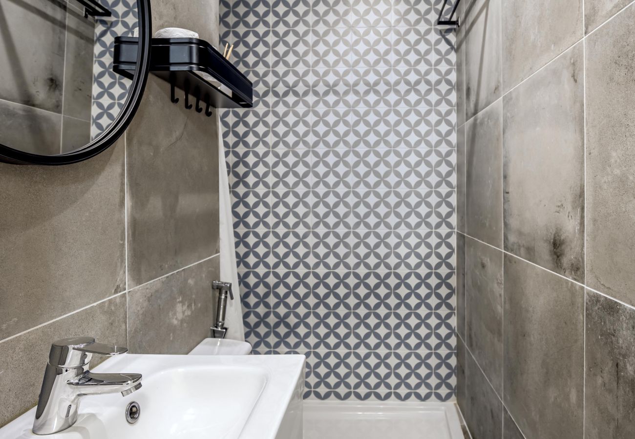 Apartment in Lisbon - DOWNTOWN MODERN APARTMENTS s I by Homing