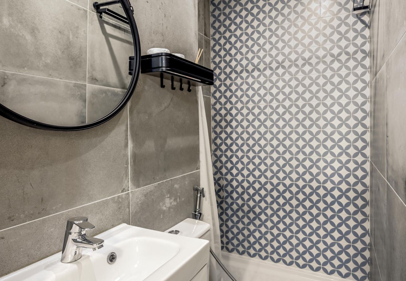 Apartment in Lisbon - DOWNTOWN MODERN APARTMENTS s I by Homing