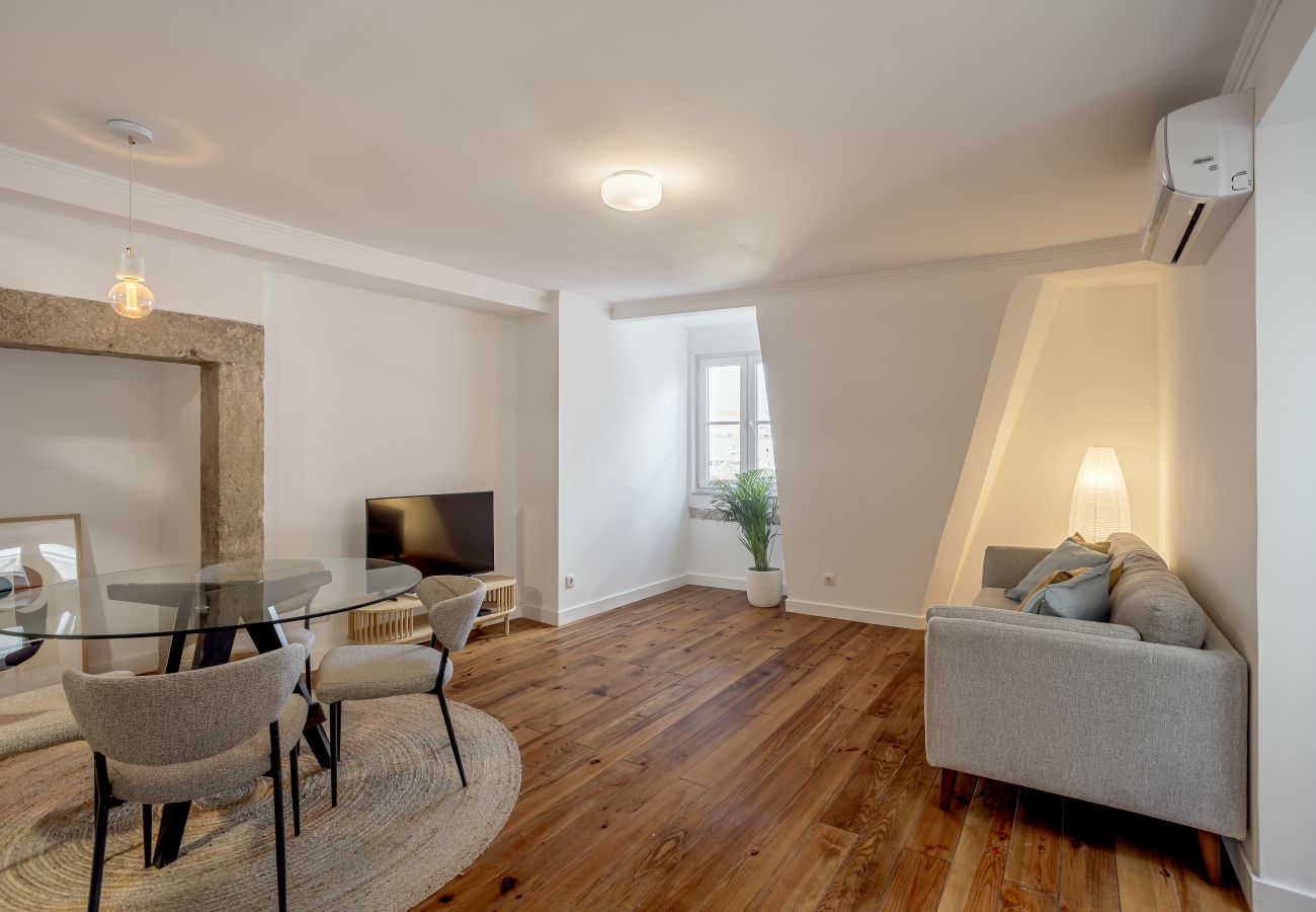 Apartment in Lisbon - BAIRRO ALTO GARDEN WITH A VIEW II by Homing Apartment in Lisbon - BAIRRO ALTO GARDEN WITH A VIEW II by Homing